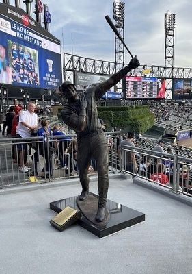 Frank Thomas statue. Click for full size. Frank Thomas statue image. Click for full size.