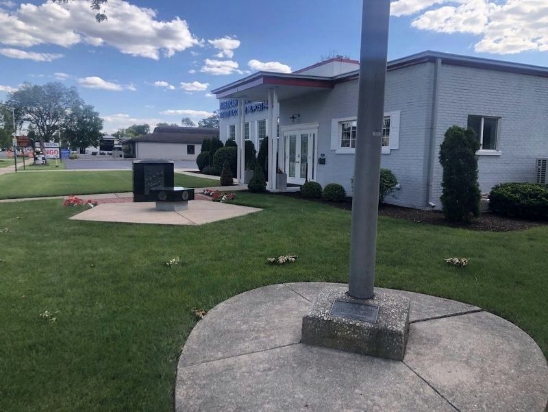 Veterans Memorial Flagpole image. Click for full size.