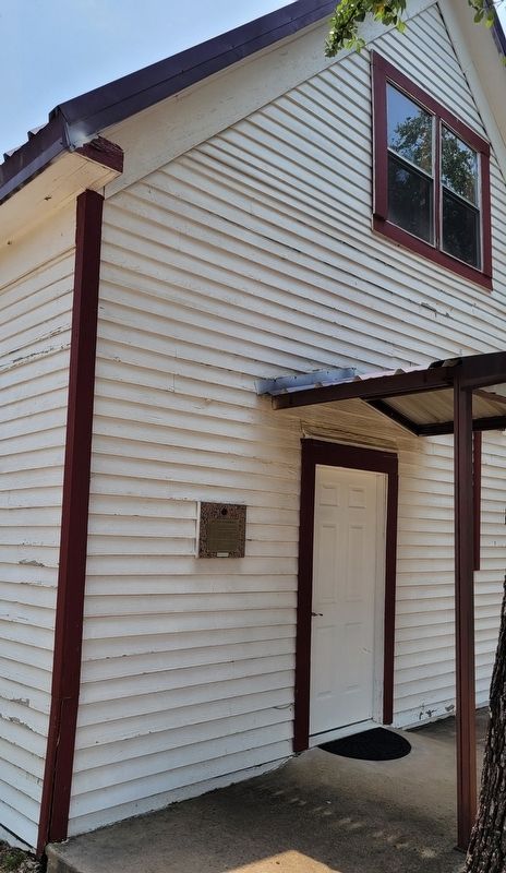 The entrance to Pony Creek Baptist Church and Marker image. Click for full size.
