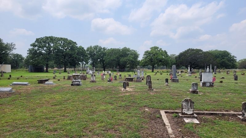 The view of Rev. Henry Hurley Gravestone and Marker in the Duffau Cemetery image. Click for full size.