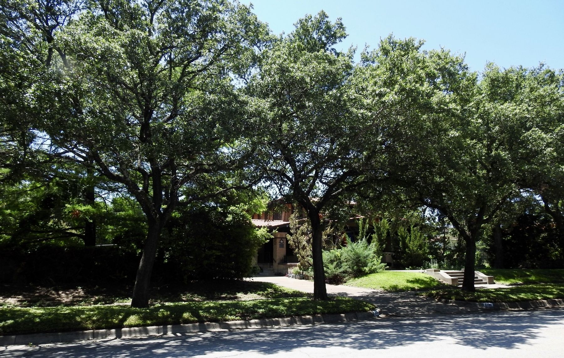 Lanius House with Texas Historical Marker. Click for full size. Lanius House with Texas Historical Marker image. Click for full size.