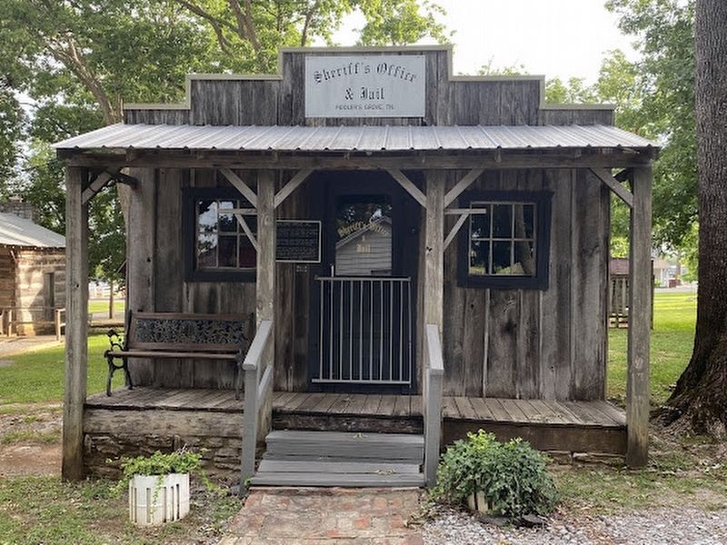 Fiddlers Grove Jail Marker. Click for full size. Fiddlers Grove Jail Marker image. Click for full size.