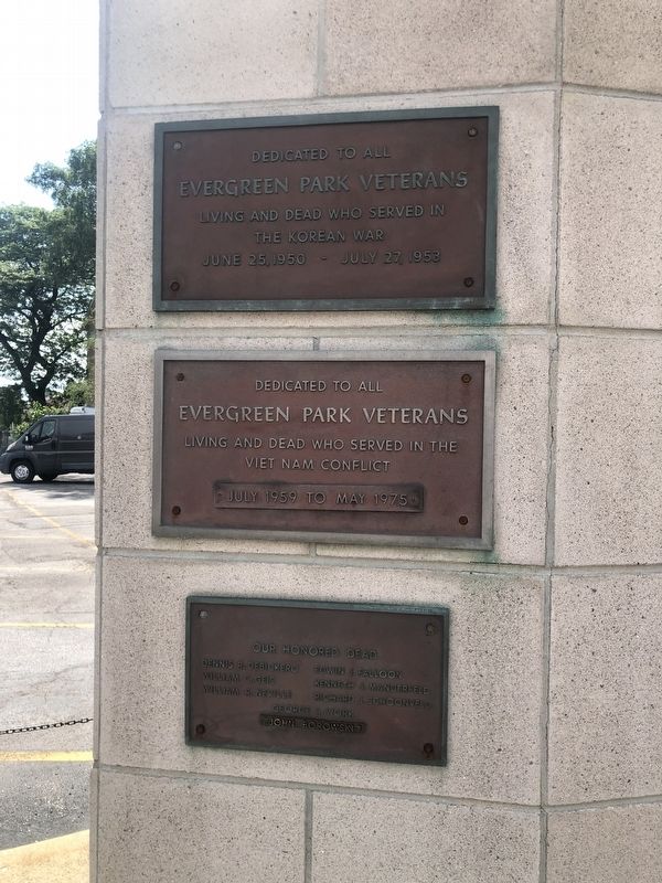 Evergreen Park Veterans Memorial: Korea and Vietnam plaques. Click for full size. Evergreen Park Veterans Memorial: Korea and Vietnam plaques image. Click for full size.