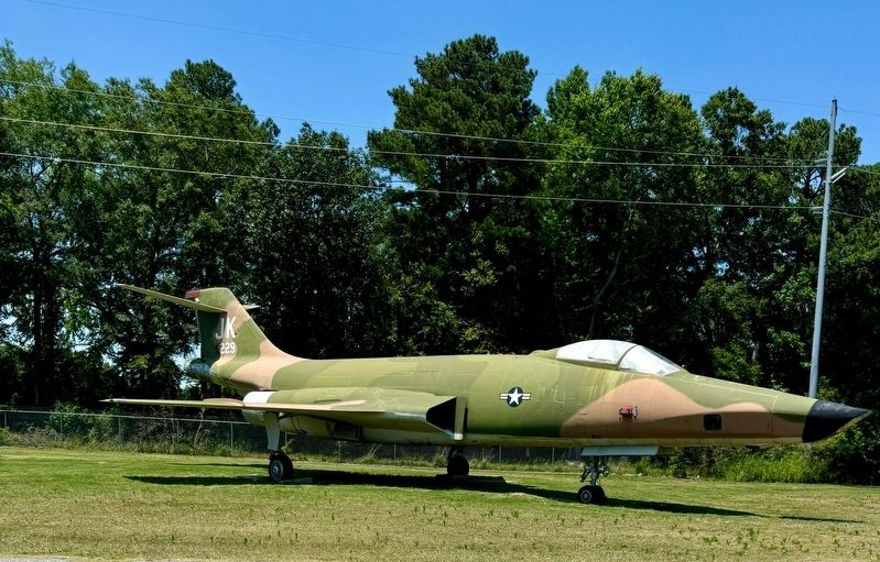 RF-101C “Voodoo”. Click for full size. RF-101C “Voodoo” image. Click for full size.