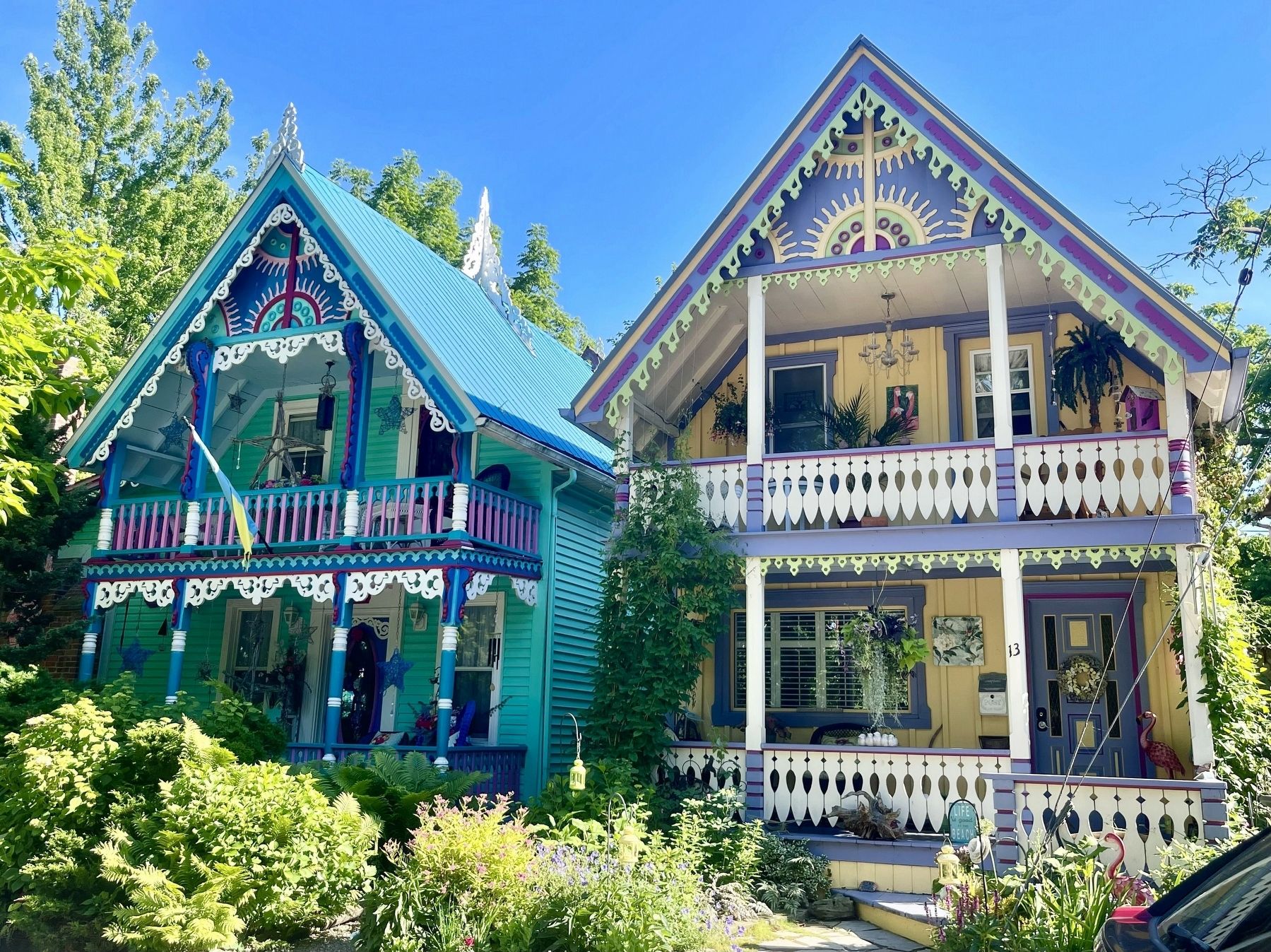 Two of the gingerbread cottages at Grimsby Beach Park. Click for full size. Two of the gingerbread cottages at Grimsby Beach Park image. Click for full size.
