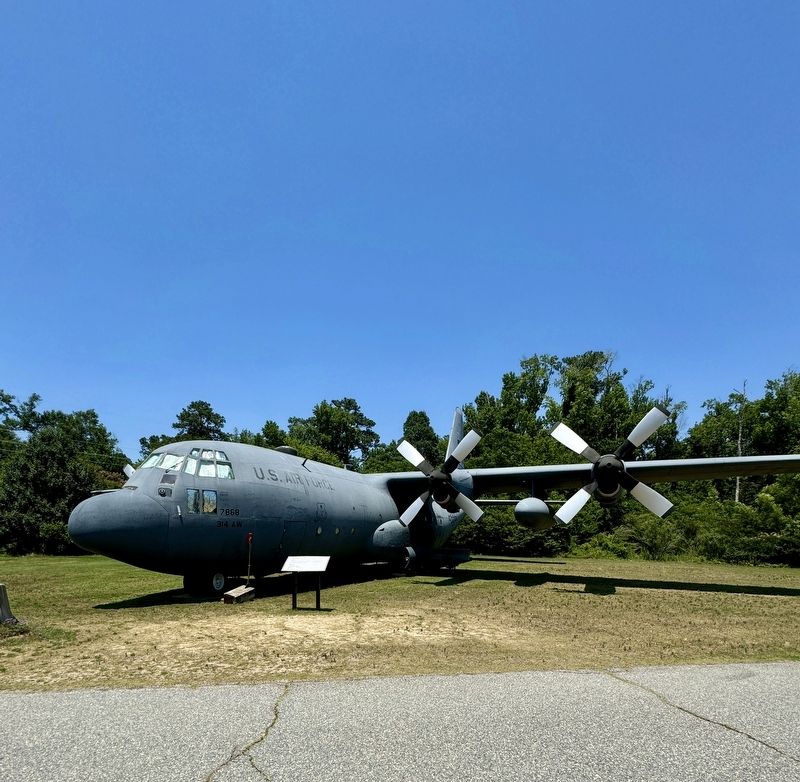 C-130E “Hercules” Marker. Click for full size. C-130E “Hercules” Marker image. Click for full size.