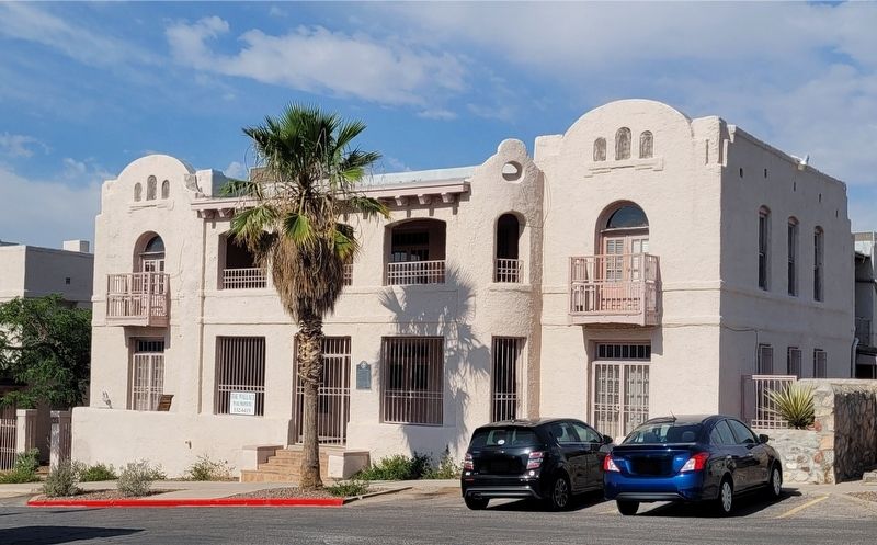 The view of the Wallace Apartments and Marker from across the street image. Click for full size.