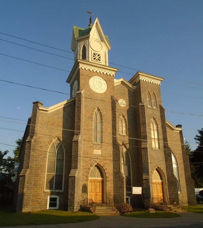 First Presbyterian Church and Marker. Click for full size. First Presbyterian Church and Marker image. Click for full size.