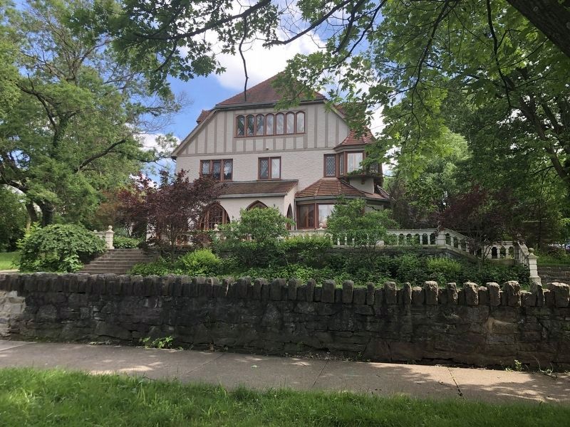 Adam Schantz, Jr. House. Click for full size. Adam Schantz, Jr. House image. Click for full size.