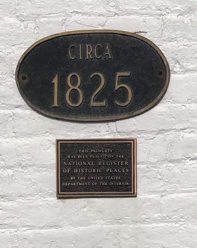The Spring House Marker image. Click for full size.
