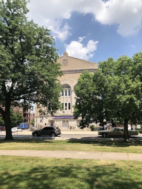 Stone Temple Baptist Church image. Click for full size.