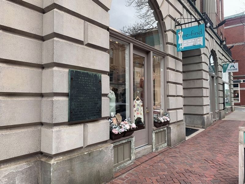 72 Washington Street. Click for full size. 72 Washington Street image. Click for full size.