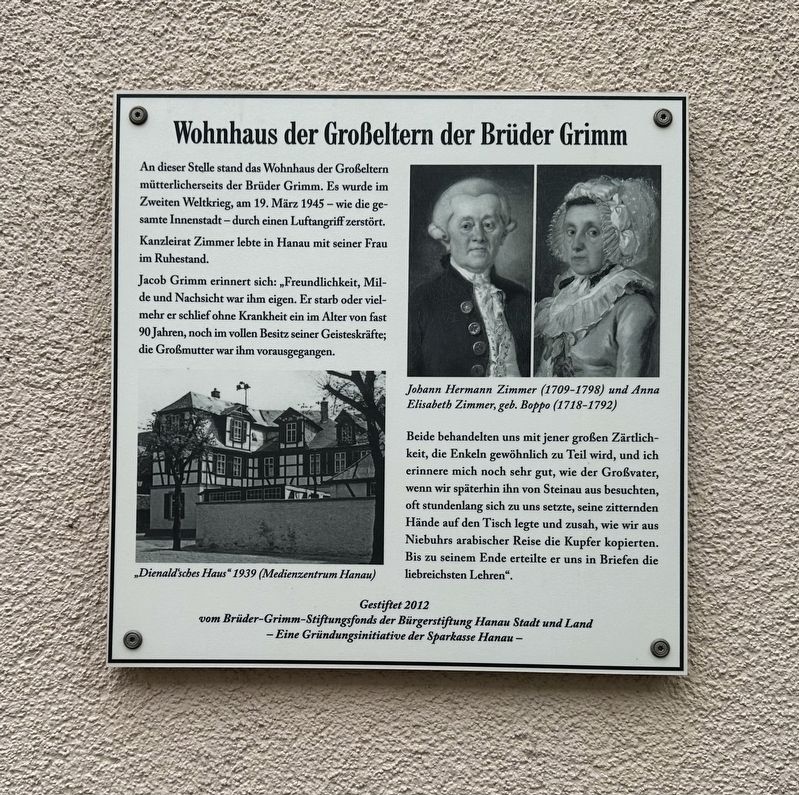 Wohnhaus der Gro�eltern der Br�der Grimm / Residence of the Grandparents of the Brothers Grimm Marker image. Click for full size.