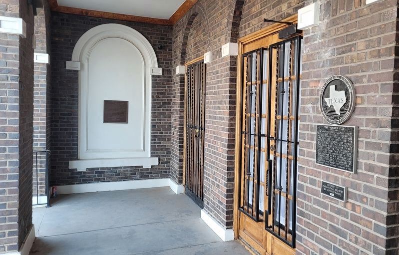 The Woman's Club of El Paso Marker - new location. Click for full size. The Woman's Club of El Paso Marker - new location image. Click for full size.