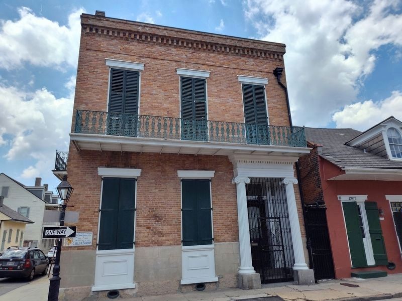 Calle de Bourbon Marker. Click for full size. Calle de Bourbon Marker image. Click for full size.