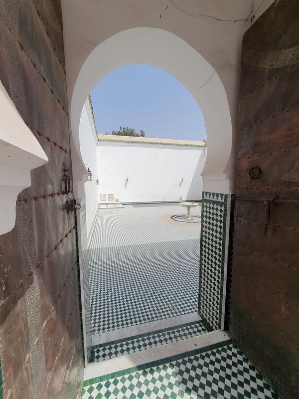 An interior view of the Mausoleum of Sidi Abu Mohamed. Click for full size. An interior view of the Mausoleum of Sidi Abu Mohamed image. Click for full size.