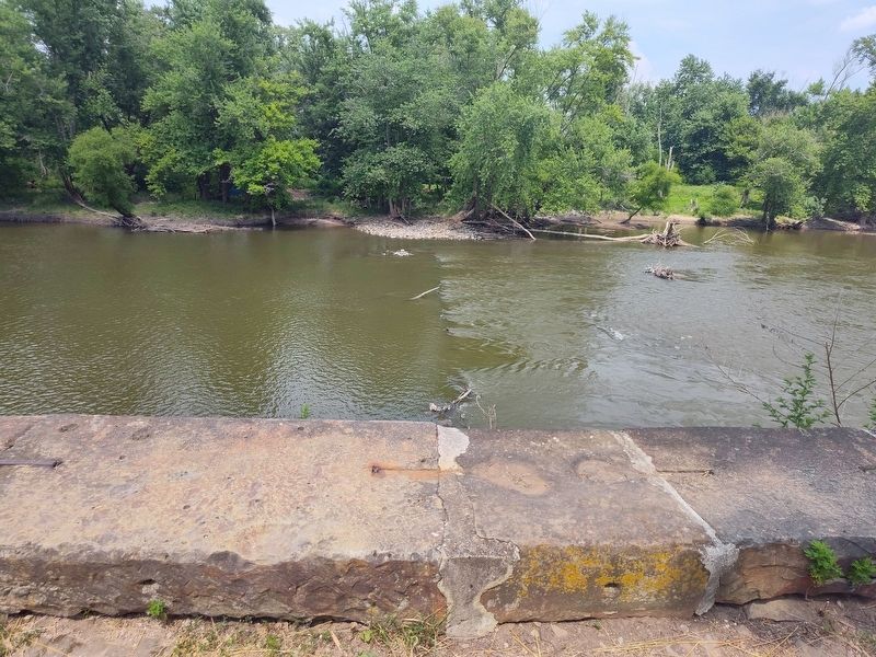 State Feeder Dam image. Click for full size.