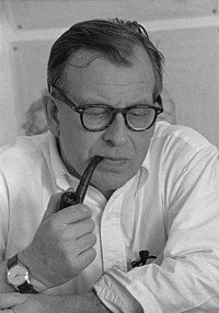 Eero Saarinen Marker. Click for full size. Eero Saarinen Marker image. Click for full size.
