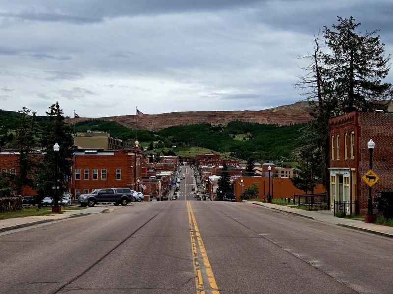 The city of Cripple Creek looking east on West Bennett Ave. and North 'A' Street image. Click for full size.