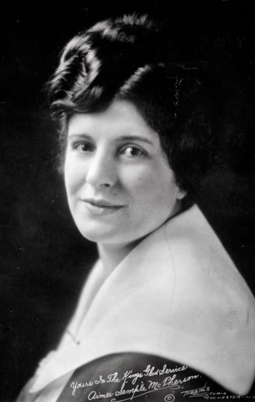 Aimee Semple McPherson, early 1920s image. Click for full size.