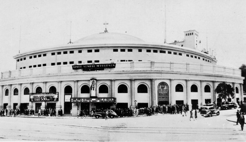 The Angelus Temple, ca 1940 image. Click for full size.