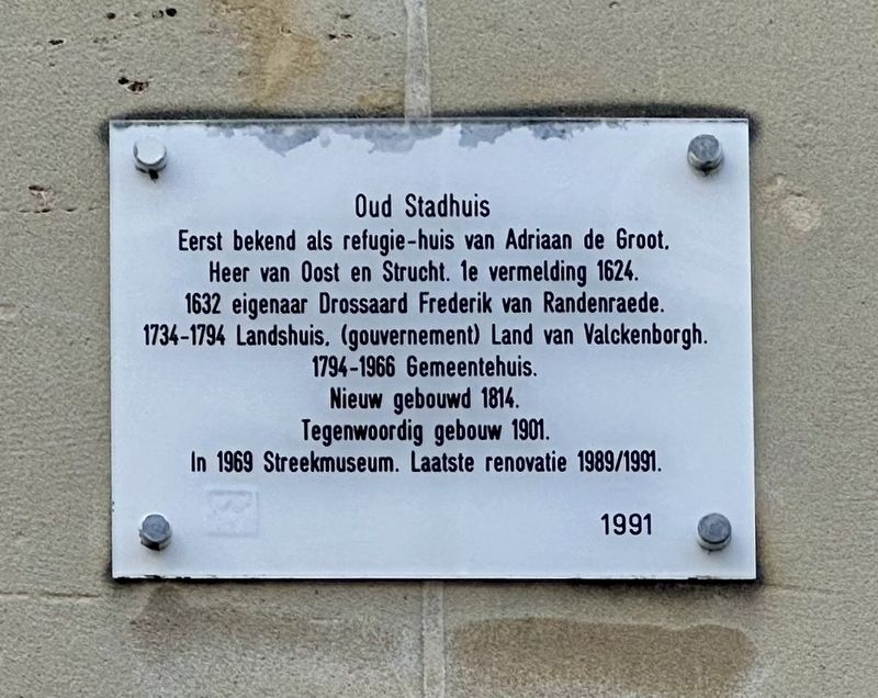 Oud Stadhuis / Old Town Hall Marker. Click for full size. Oud Stadhuis / Old Town Hall Marker image. Click for full size.