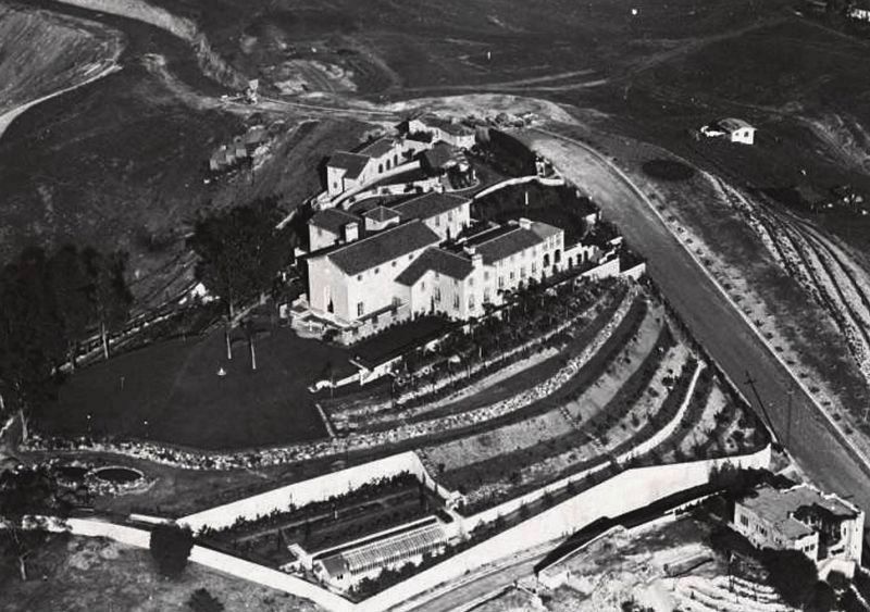 Canfield-Moreno Estate image. Click for full size.