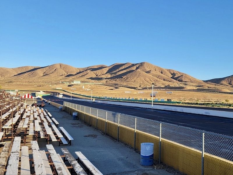 Willow Springs Raceway image. Click for full size.