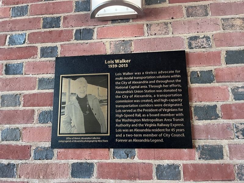 Nearby plaque inside of the glass encasement. Click for full size. Nearby plaque inside of the glass encasement image. Click for full size.