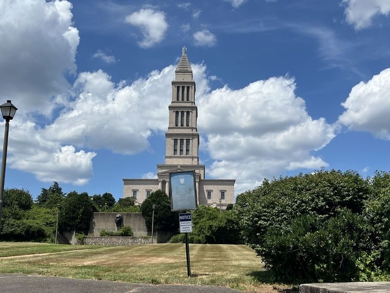 The George Washington Masonic National Memorial image. Click for full size.