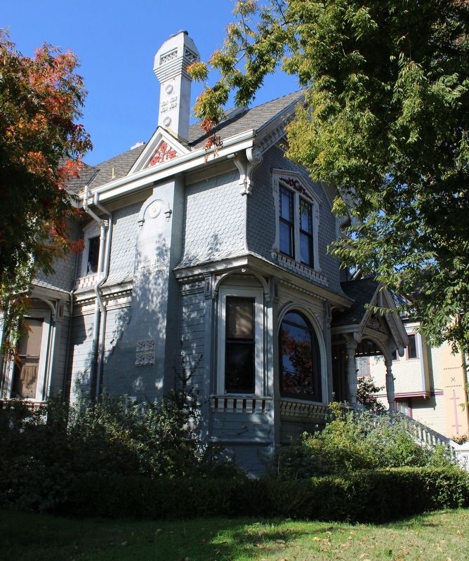 Newell House image. Click for full size.