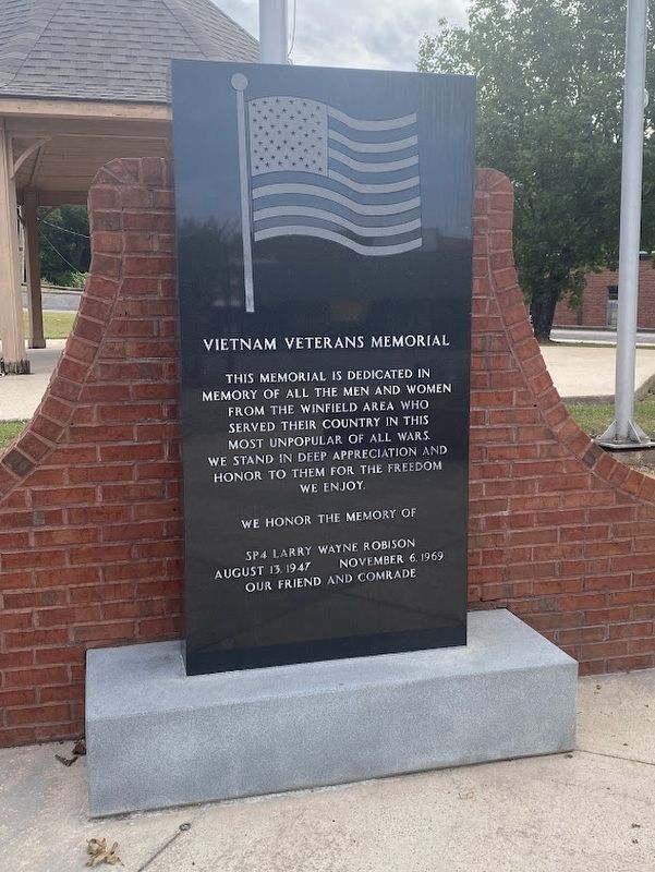 Vietnam Veterans Memorial. Click for full size. Vietnam Veterans Memorial image. Click for full size.