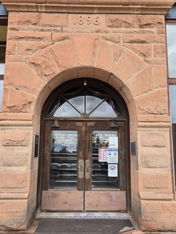 Archway entrance to the Elks club image. Click for full size.