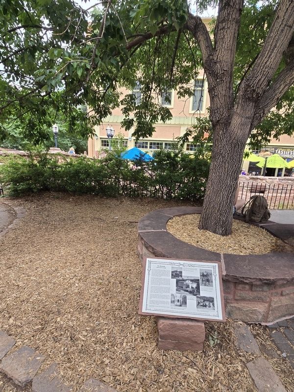 Wide view of Spa Building Marker image. Click for full size.