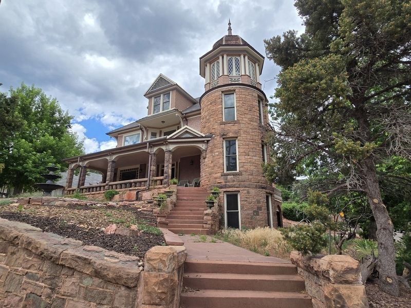Nolon House. Click for full size. Nolon House image. Click for full size.