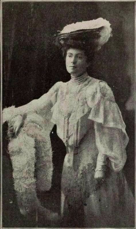 Mary Elizabeth Breckinridge Lina Caldwell (1865-1910). Click for full size. Mary Elizabeth Breckinridge Lina Caldwell (1865-1910) image. Click for full size.