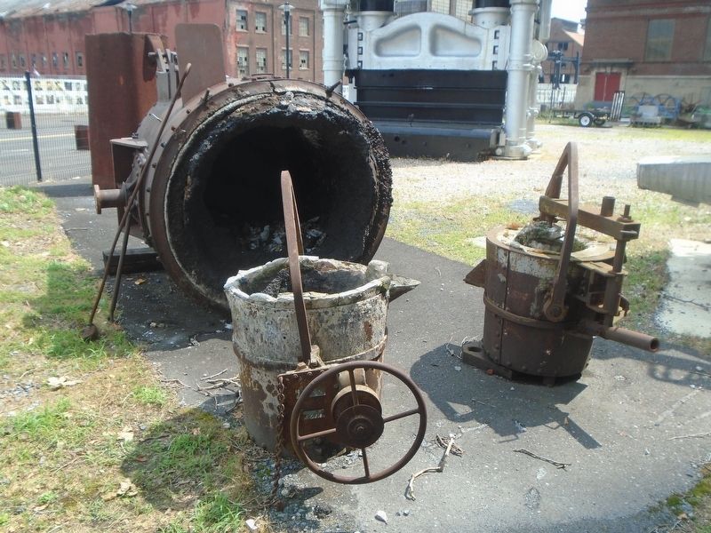 Ladles. Click for full size. Ladles image. Click for full size.