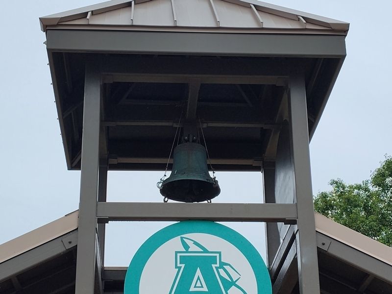 The Old Anna School Bell Marker. Click for full size. The Old Anna School Bell Marker image. Click for full size.