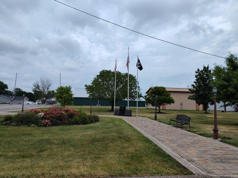 Jackson Center Veterans Memorial image. Click for full size.