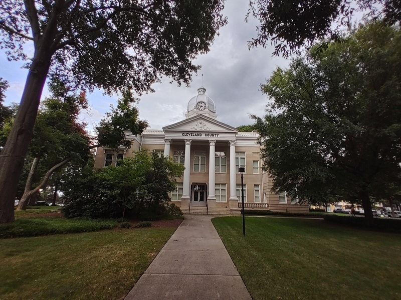 Earl Eugene Scruggs center location. Click for full size. Earl Eugene Scruggs center location image. Click for full size.