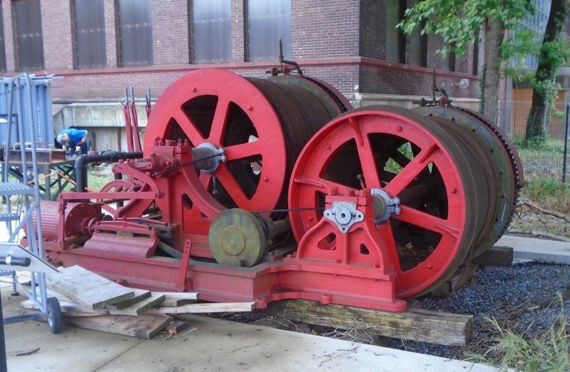 Hoisting Engine No. 1. Click for full size. Hoisting Engine No. 1 image. Click for full size.