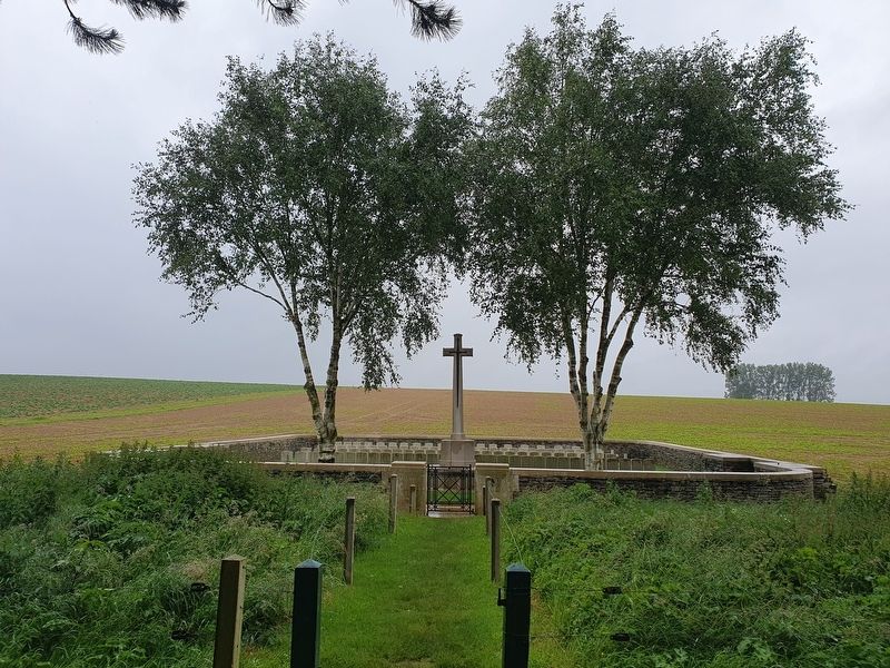 Railway Hollow Cemetery image. Click for full size.