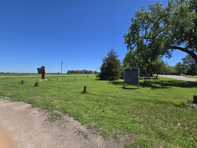 Marker and entrance sign looking from park entrance road towards Old US Highway 30. Click for full size. Marker and entrance sign looking from park entrance road towards Old US Highway 30 image. Click for full size.