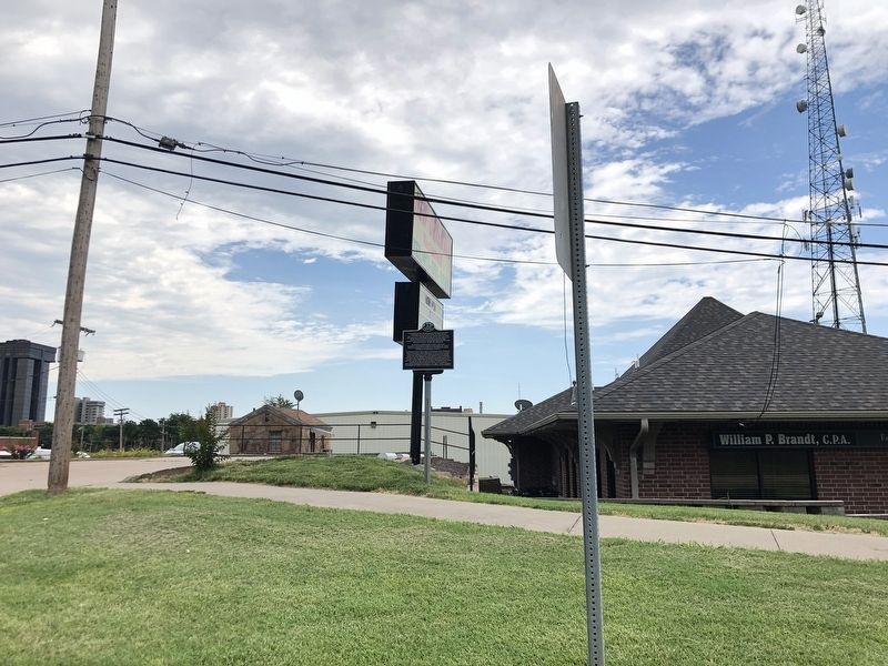Graham’s Rib Station and Modern Motel Court Marker. Click for full size. Graham’s Rib Station and Modern Motel Court Marker image. Click for full size.
