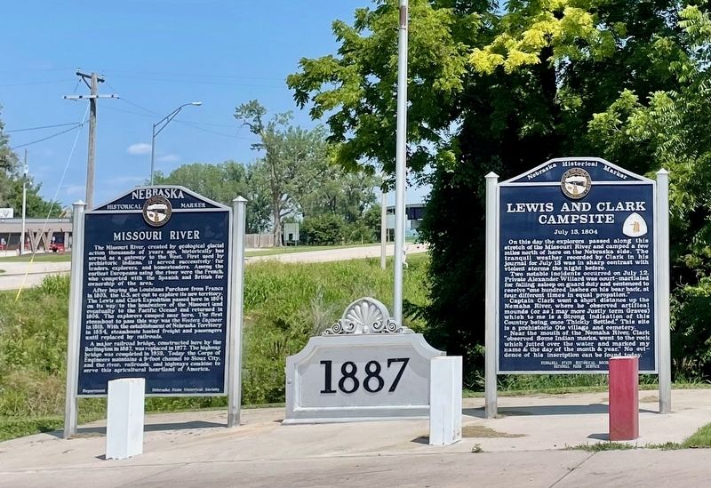 Missouri River Marker. Click for full size. Missouri River Marker image. Click for full size.