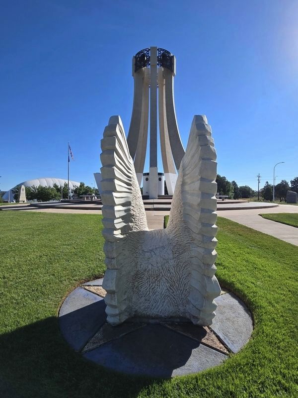 Rear view of Aerospace Defense Command Monument image. Click for full size.