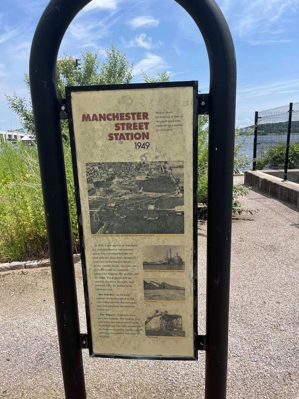 Manchester Street Station side of the marker. Click for full size. Manchester Street Station side of the marker image. Click for full size.