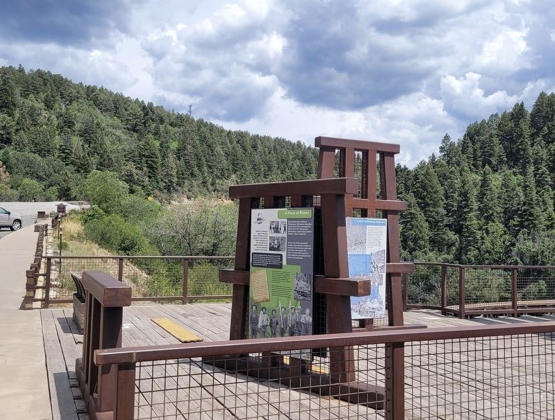 Cloud-Climbing Railroad Marker (right side) image. Click for full size.