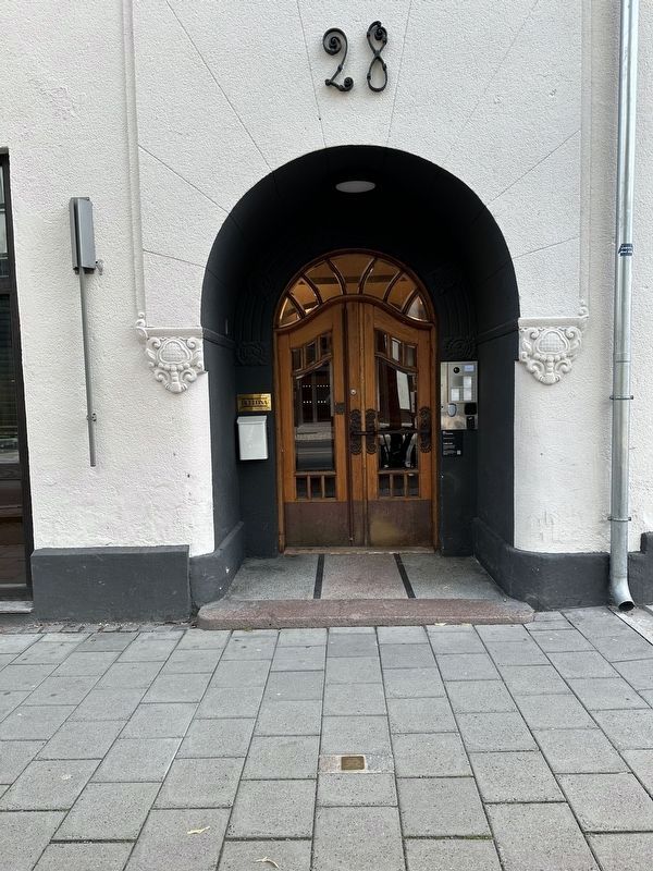 Max Oster stolperstein - wide view image. Click for full size.