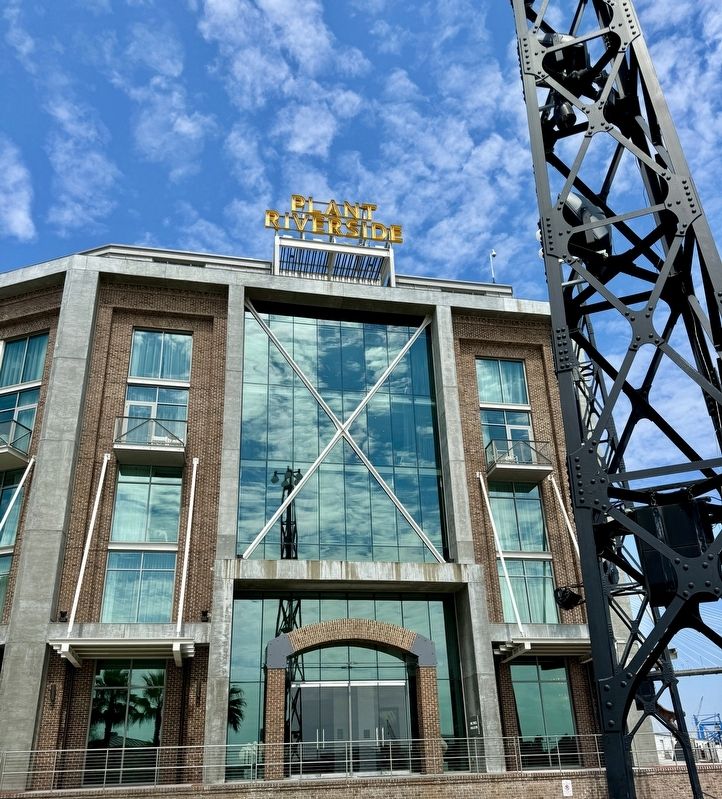 Plant Riverside Building image. Click for full size.
